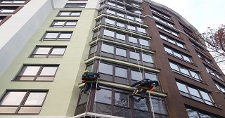 Установка крыши на балкон Апшеронск цена от 1032 руб. м/2.
